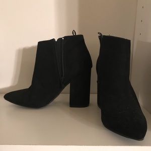 Black boot heels